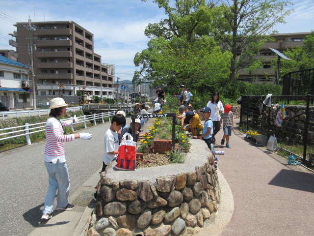 花植え1
