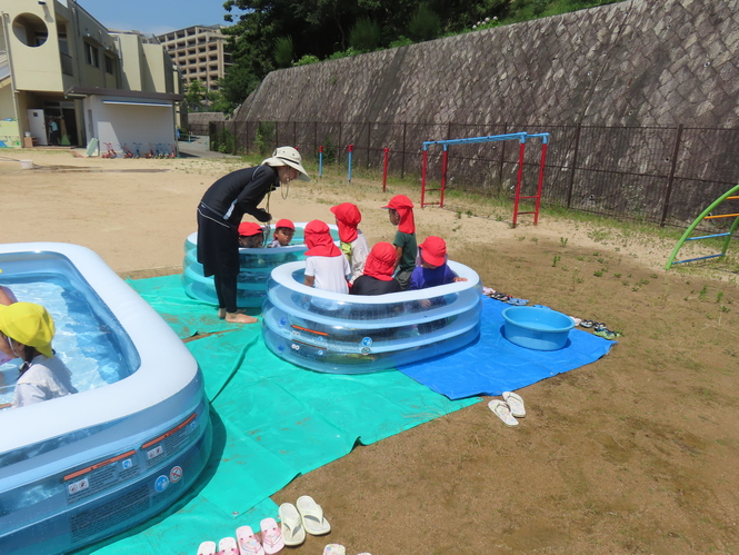 プール2