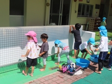 園庭遊び