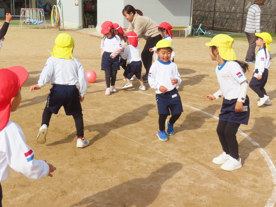 転がしドッヂボール