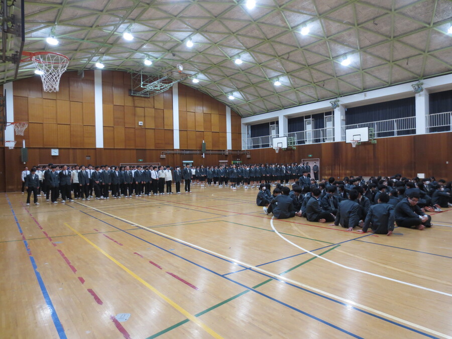 1，2年生から歌のプレゼント