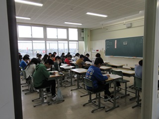 学力テスト写真