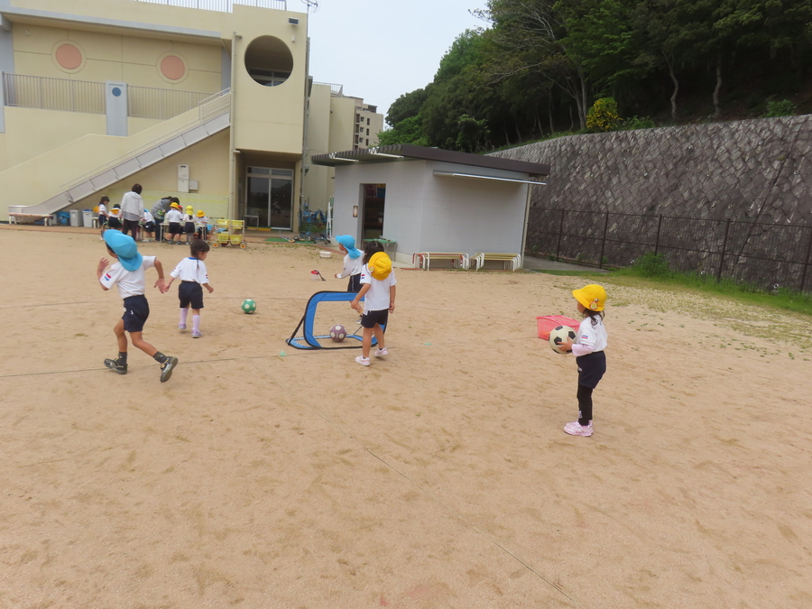 サッカー