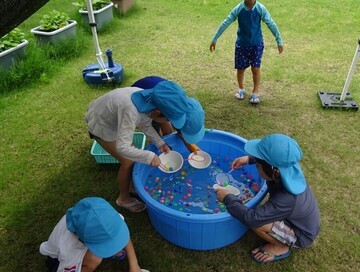 水遊び