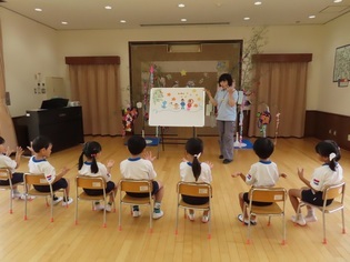 七夕の集いに参加している子どもたちの写真