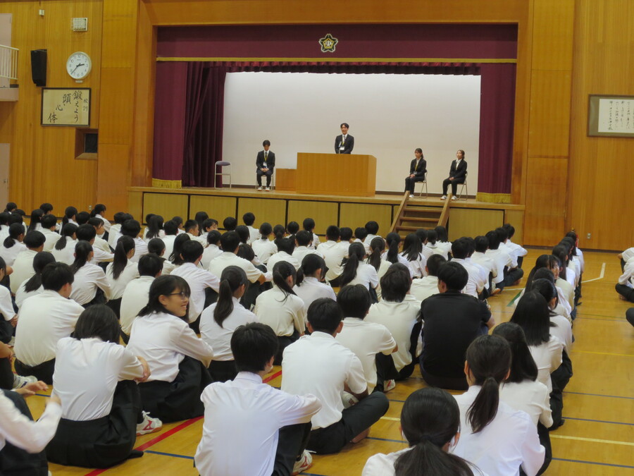教育実習生、お別れのあいさつ