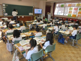 1年