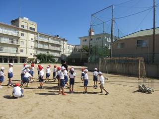 1年