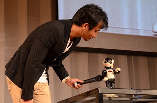 ロボットクリエイター高橋智隆トークショー